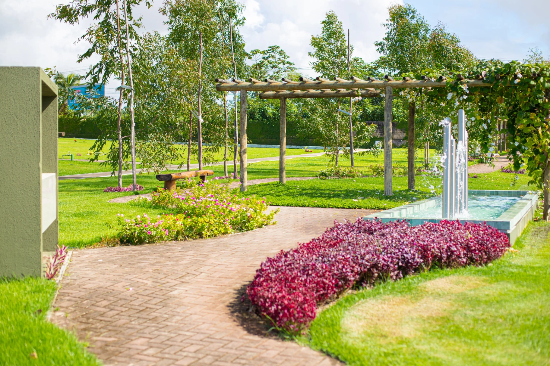 Jardim arborizado